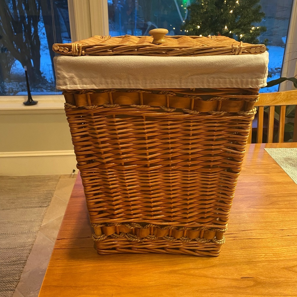 Vintage laundry basket